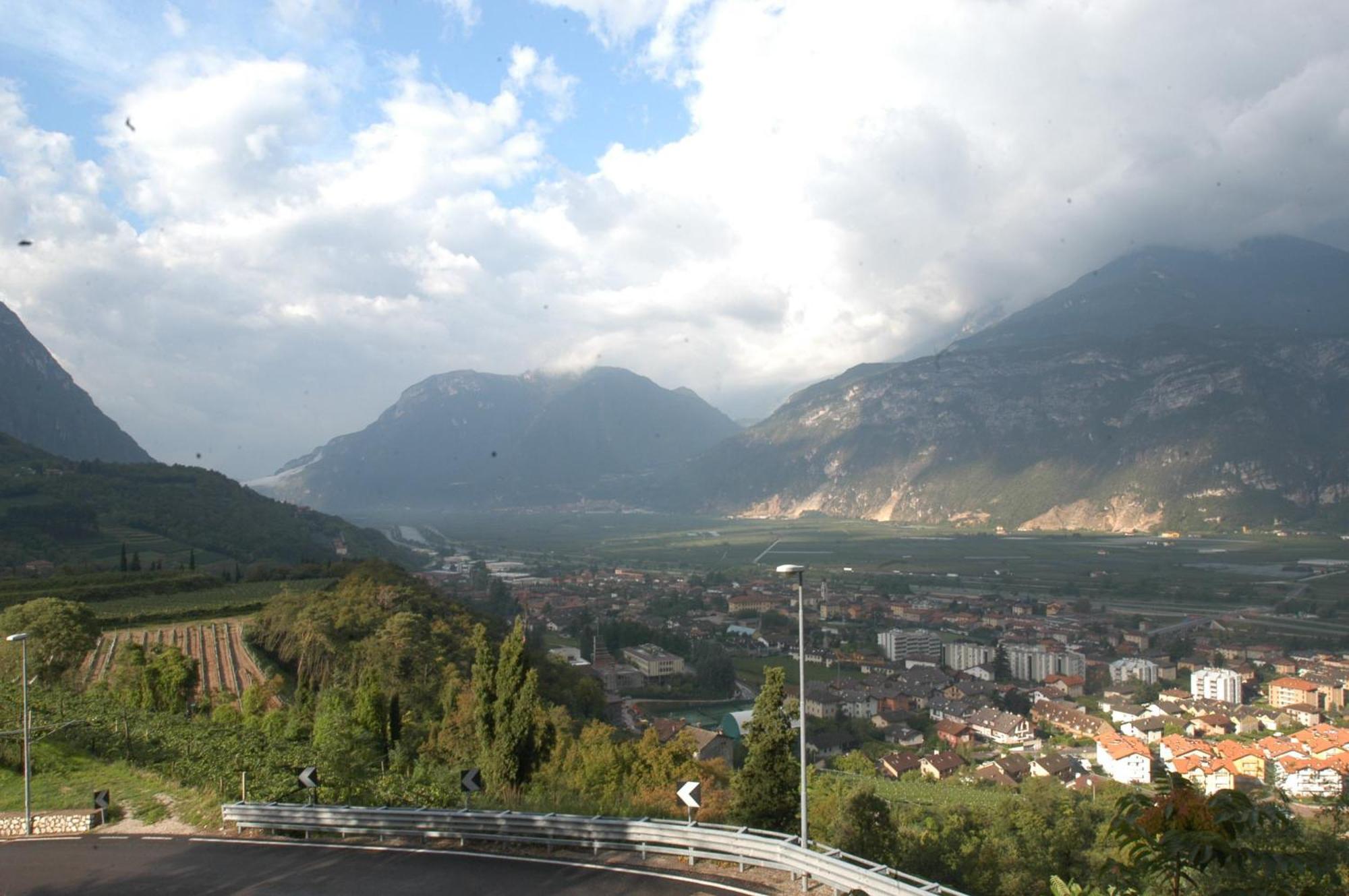 Villa Bertagnolli - Locanda Del Bel Sorriso Trento Esterno foto